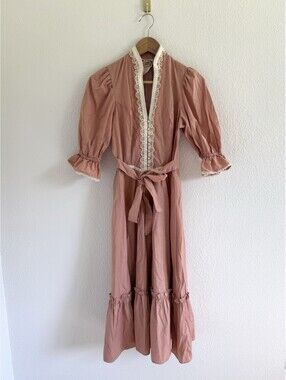 Vintage 70s Gunne Sax Jessica McClintock Lace Pearl Pink Puff Sleeve Maxi Dress